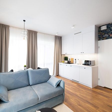 B85 Suites Varsovia Exterior foto
