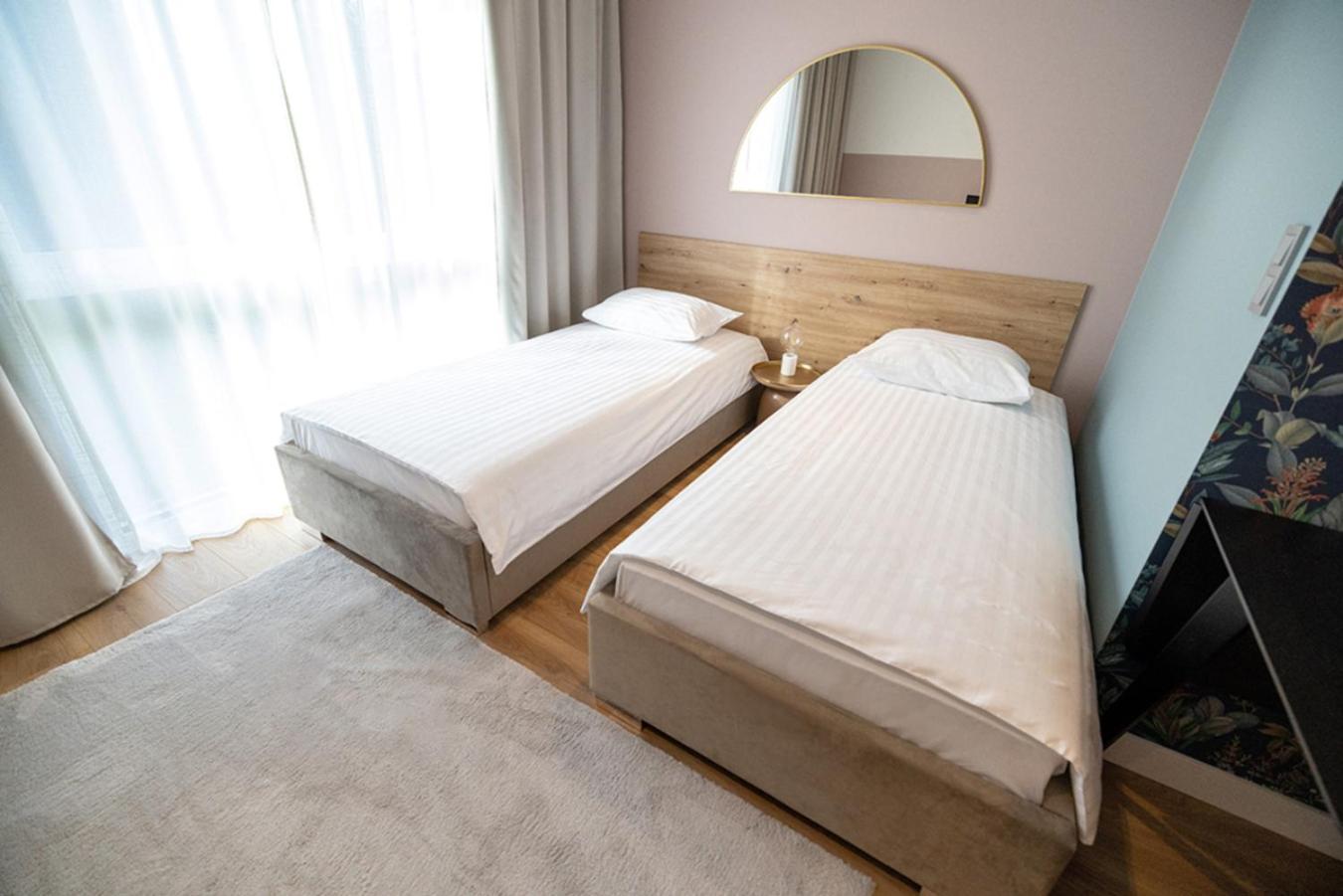 B85 Suites Varsovia Exterior foto